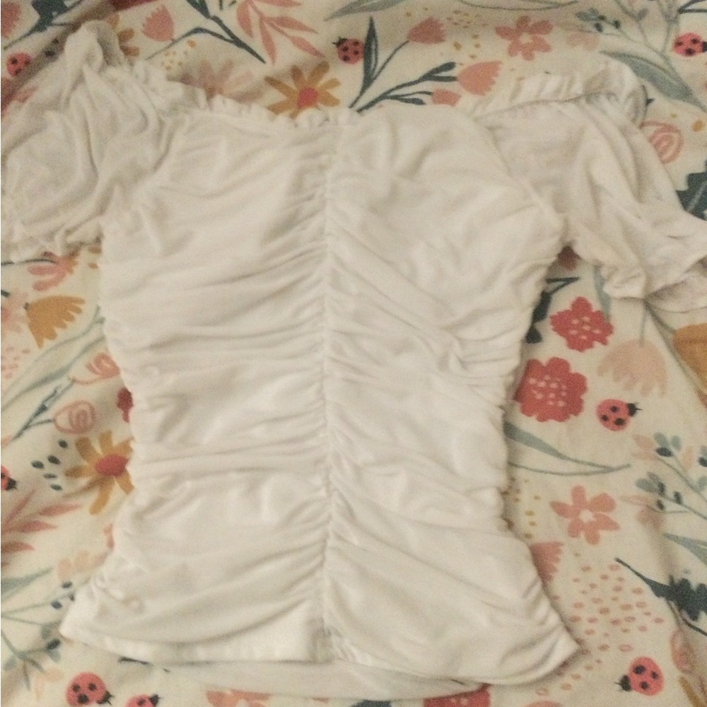 i am selling a cute coquette blouse